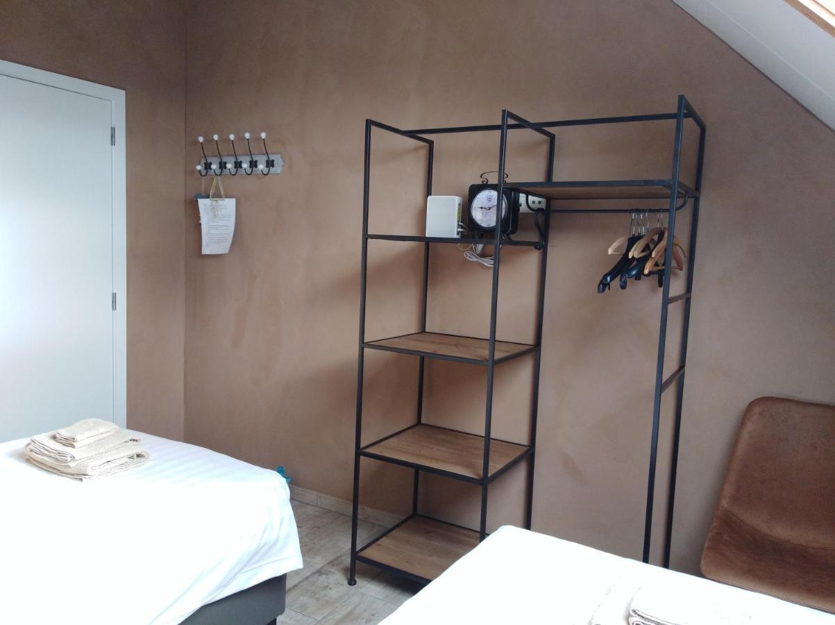 'T Hooghe Licht Bed & Breakfast Зонебеке Екстериор снимка